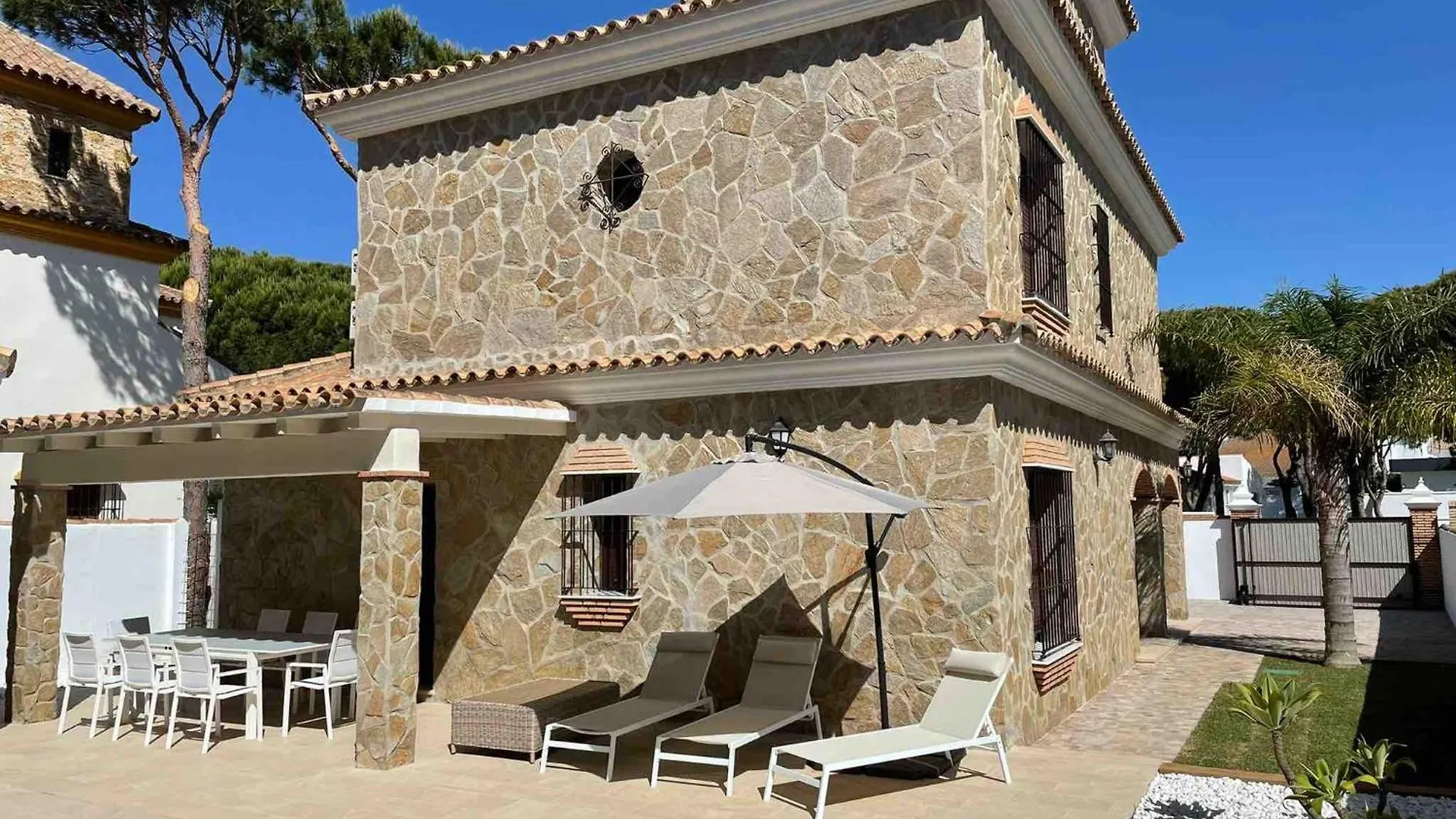 צ'יקלנה דה לה פרונטרה Chalet Con Piscina En Chiclana ספרד