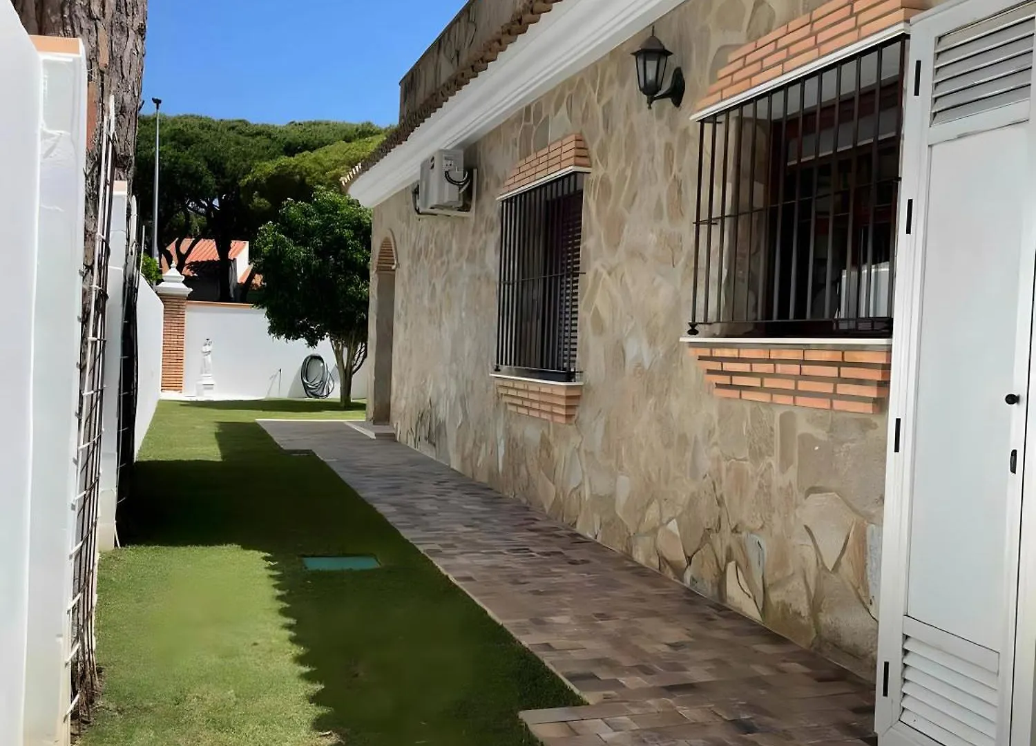 בית נופש צ'יקלנה דה לה פרונטרה Chalet Con Piscina En Chiclana